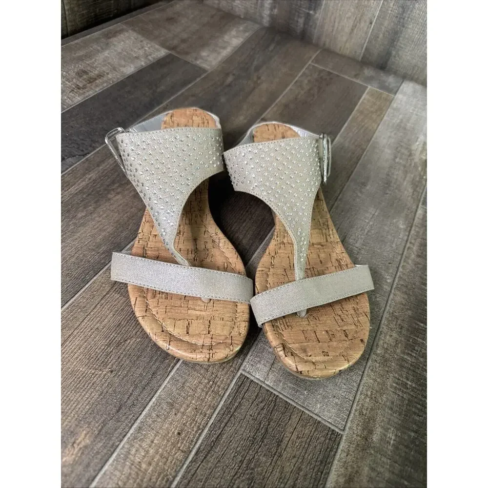 Rampage Sheryl Thong Sandals Wedges Tan With Rhinestones Size 6.5 Women’s‎